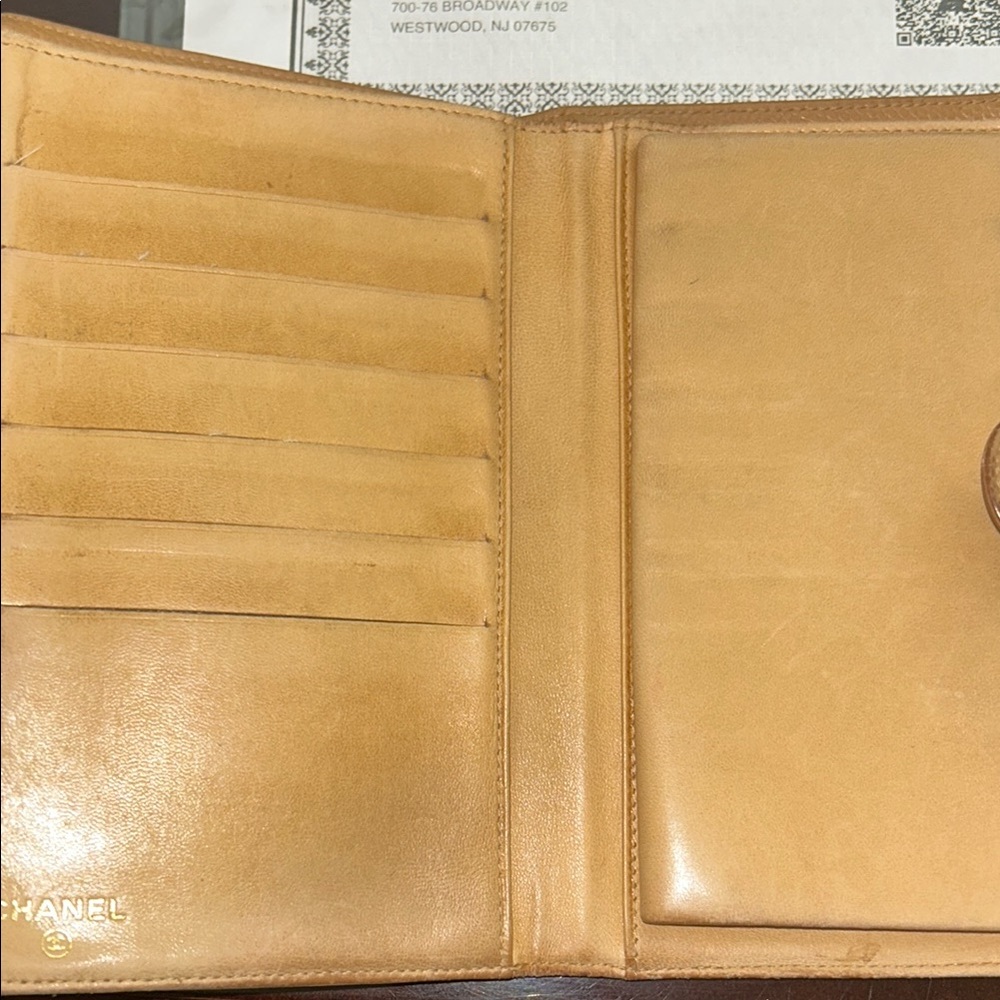 💜Chanel Beige Tote Bag and Wallet Set🤎 - Picture 11 of 12